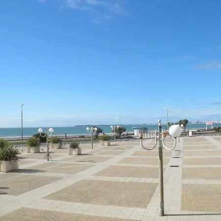 Appartement T3 - 4 Personnes - Face Ocean - Thalasso Pornichet Exterior photo